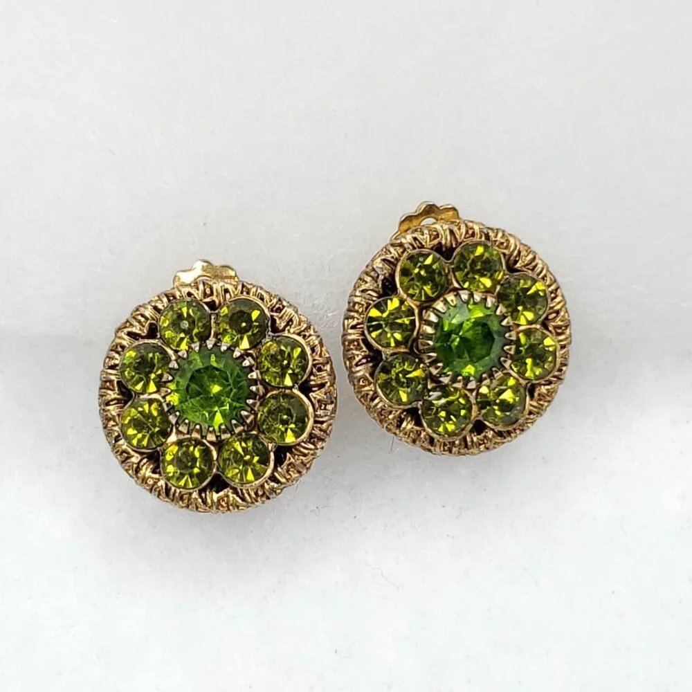 Vintage Rhinestone Earrings Green Gold Tone Round Clip On 7/8